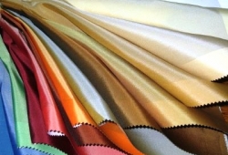 Конфликт между отечественным производителем товаров легкой промышленности и торговыми сетями